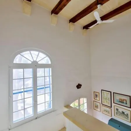Casa Mezzodì' - Luxurious 18th C. With Gardens&pool Kerċem