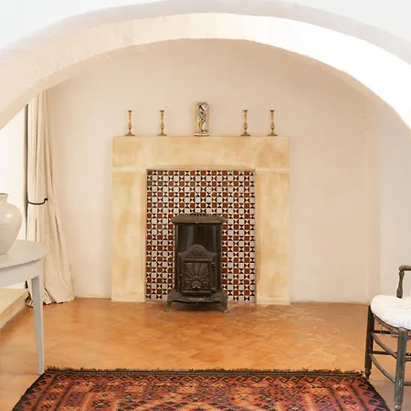 Casa Mezzodi' - Luxurious 18th C. With Gardens & Pool * Kerċem