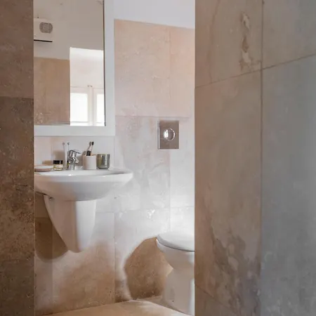Casa Mezzodi' - Luxurious 18th C. With Gardens & Pool *