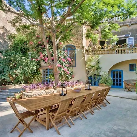 Casa Mezzodi' - Luxurious 18th C. With Gardens & Pool Villa Kerċem
