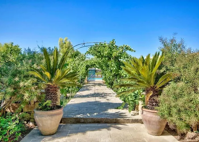 Casa Mezzodi' - Luxurious 18th C. With Gardens & Pool Villa *