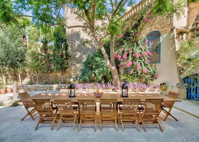 Villa Casa Mezzodi' - Luxurious 18th C. With Gardens & Pool Kerċem