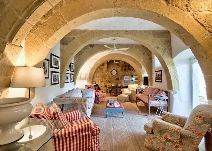 Villa Casa Mezzodi' - Luxurious 18th C. With Gardens & Pool